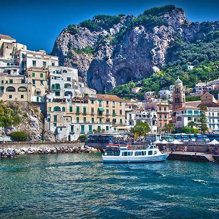 Dolce Vita A Apartment Amalfi Exterior foto