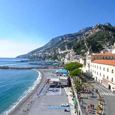 Dolce Vita A Apartment Amalfi Exterior foto